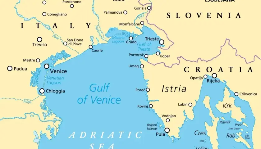 Mapa północnej Chorwacji i okolic, idealna na podróż samochodem. Zobacz Istrię, Rijekę i wyspy takie jak Krk czy Cres.