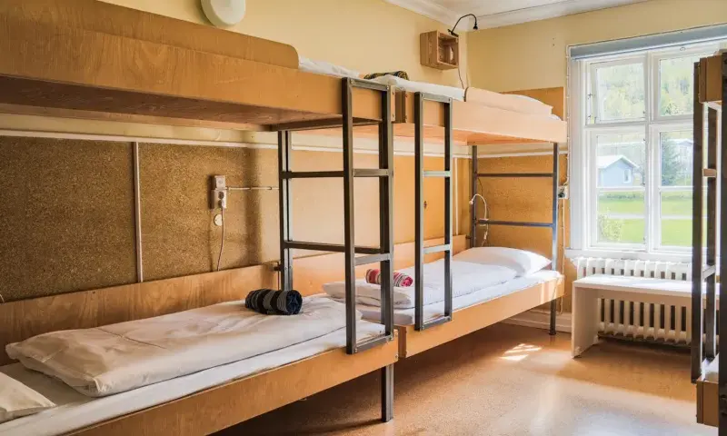 Jak wygląda nocleg w hostelu? Odkryj prawdę o hostelach i ich warunkach